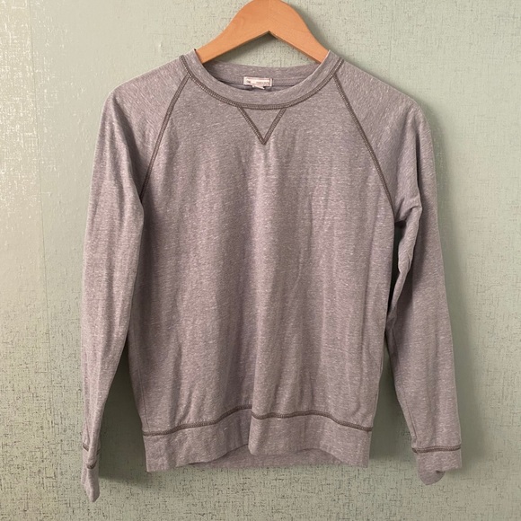 Gap Light Grey Long Sleeve - Picture 2 of 8
